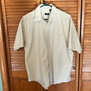 Izod short sleeve men’s XL dress shirt
